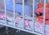 Copii legaţi de paturi, la Pediatria Spitalului Judeţean Buzău