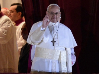 noul-papa-este-cardinalul-argentinian-jorge-mario-bergoglio-numele-ales-francisc-i-29814-1.jpg