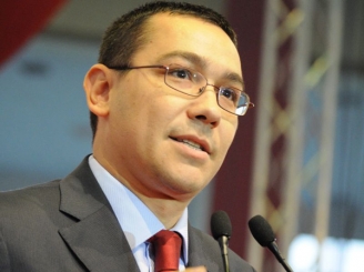 ponta-i-i-amenin-a-mini-trii-cu-inlocuirea-32550-1.jpg