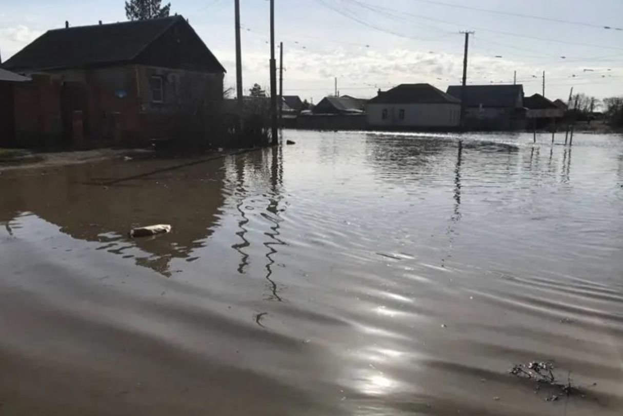 Administrația Națională de Meteorologie a emis o avertizare nowcasting de tip cod portocaliu valabilă până la ora 16:15, cu averse importante, grindină, vânt și descărcări electrice în mai multe localități din Cluj și Sălaj.